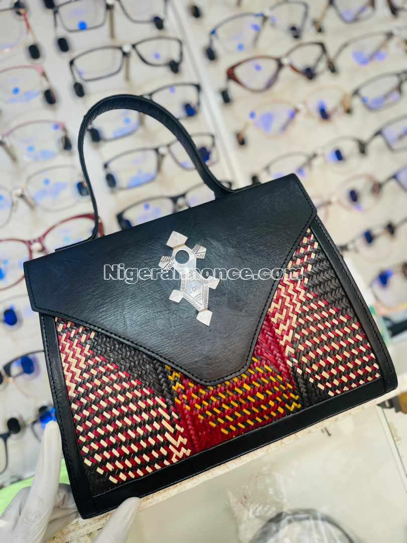 Sacs | Niger annonce