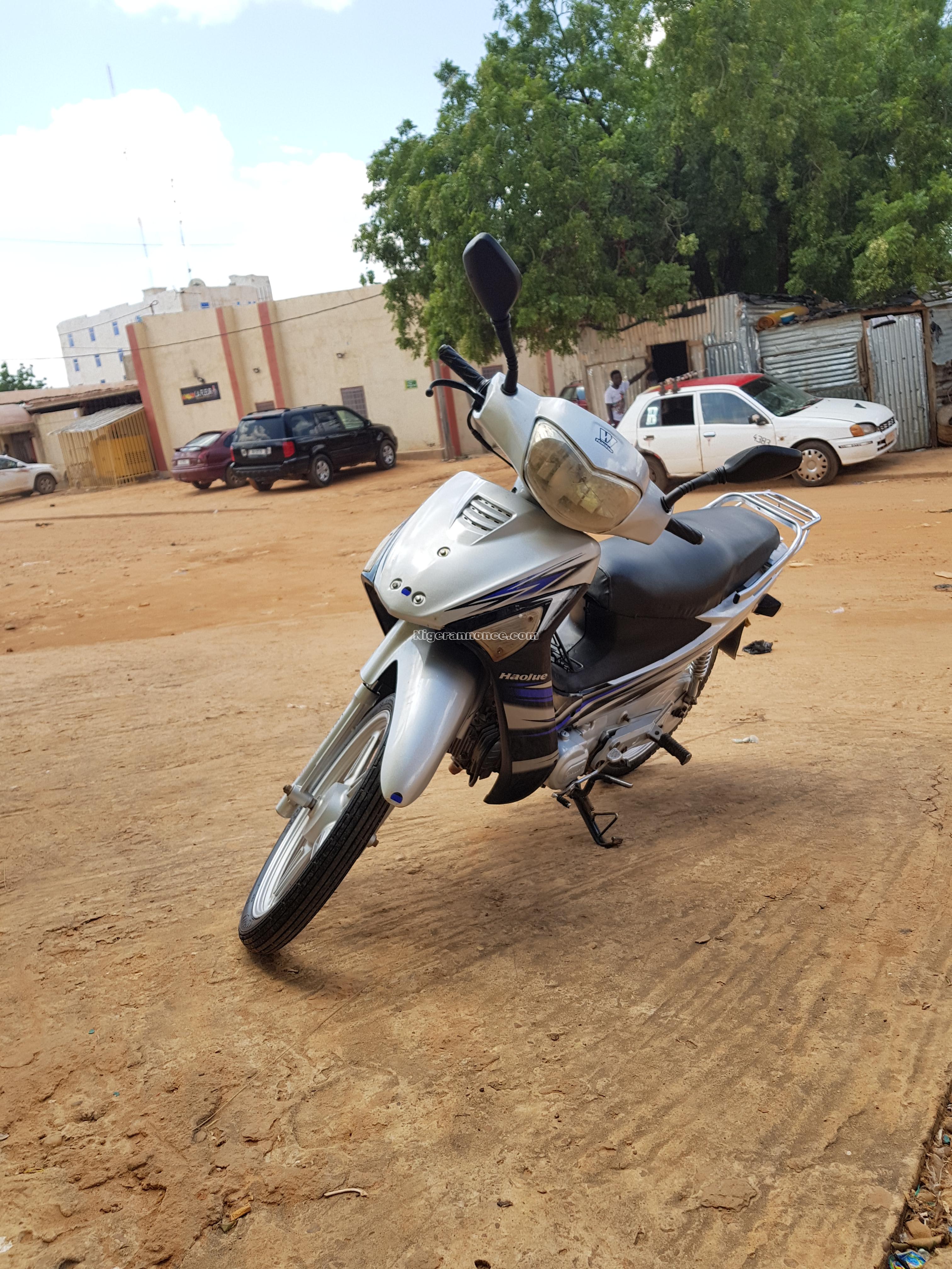 Moto Haojue lucky très bonne occasion avec la Douane comme papier | Niger annonce