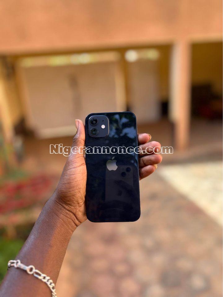 Iphone 12 simple 64gb batterie 88% | Niger annonce