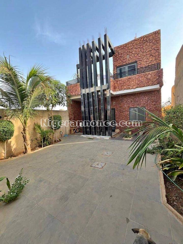 Duplex moderne à vendre, diaspora R17 | Niger annonce