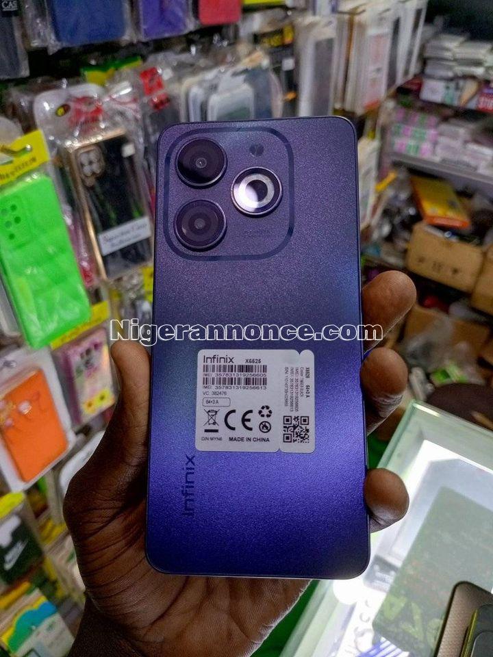INFINIX SMART 8 64GIGA RAM 4 | Niger annonce