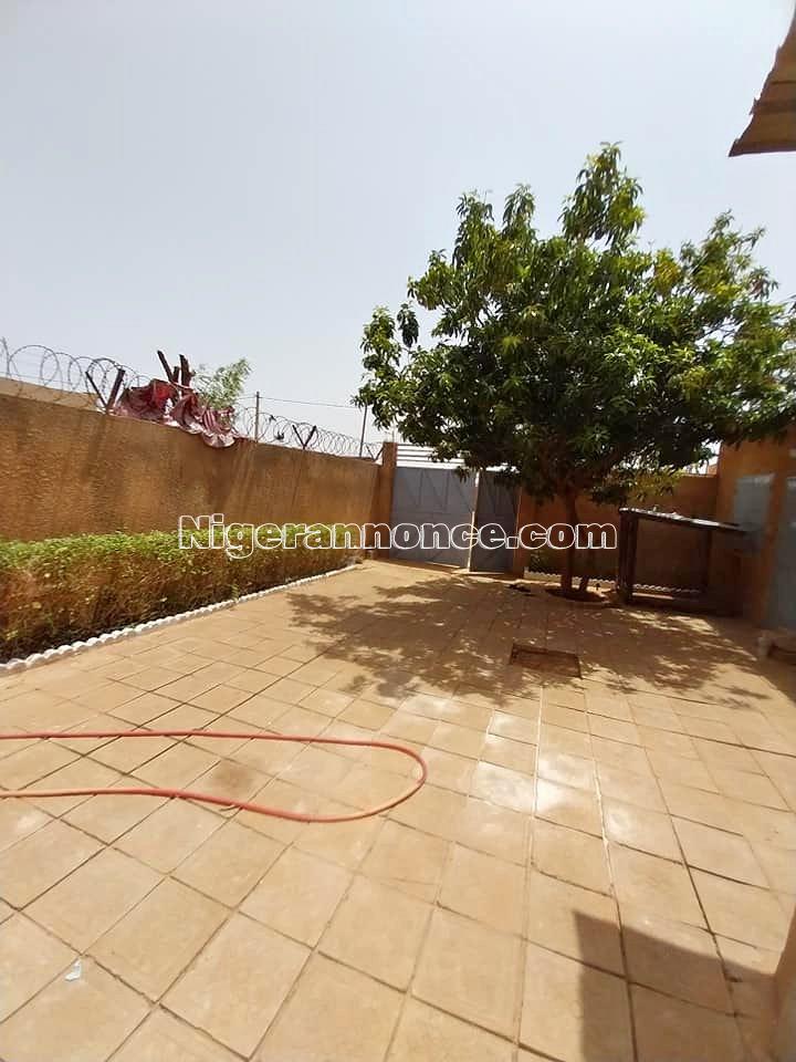 Belle maison à louer kubiya | Niger annonce