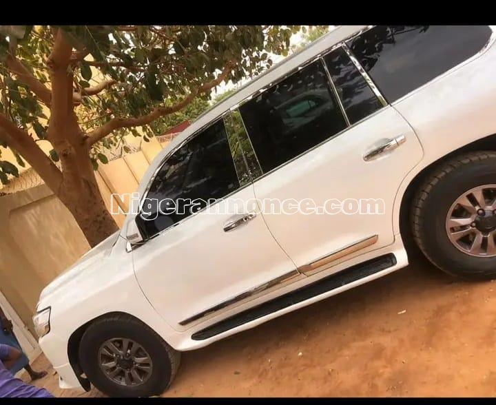 Land cruiser  V6 année 2011 | Niger annonce