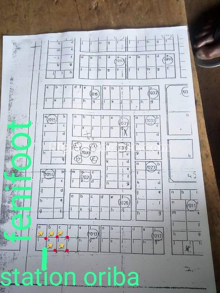 Parcelle à vendre fenifoot sur le goudron 1200m² | Niger annonce