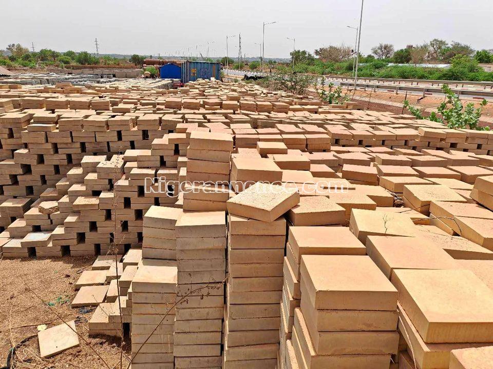 Les pavés très fort à vendre | Niger annonce