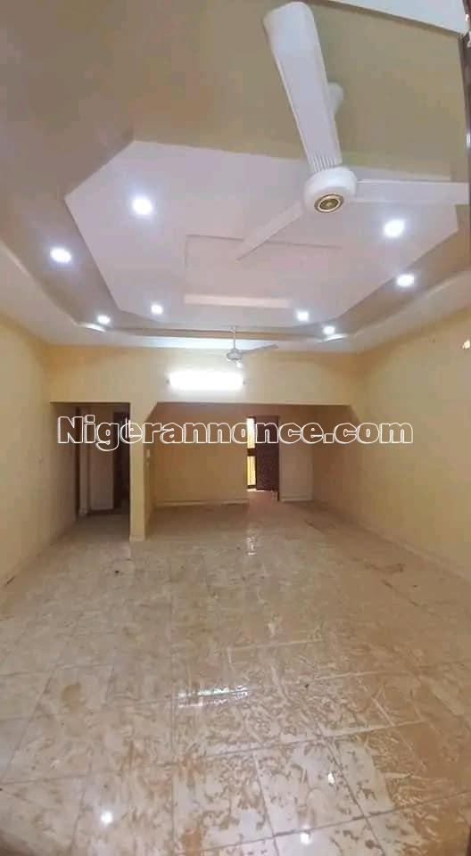 Villa à louer Quartier derrière l'université islamique | Niger annonce