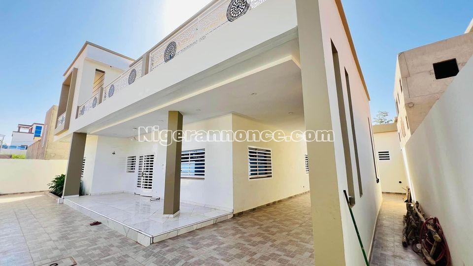Villa à Etage à vendre | Niger annonce